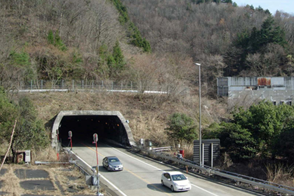 恵那山トンネル